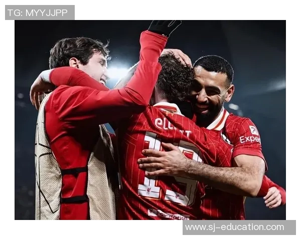 德甲激战利物浦与巴萨握手言和争议判罚引发全场热议