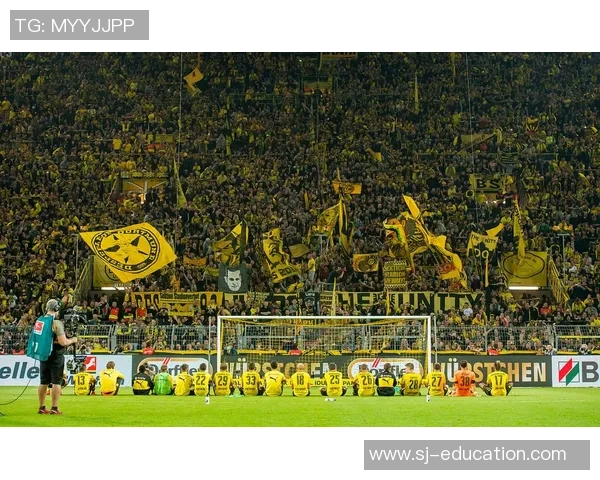 欧联杯精彩对决多特蒙德与莱比锡战成平局绝杀瞬间引发全场狂欢