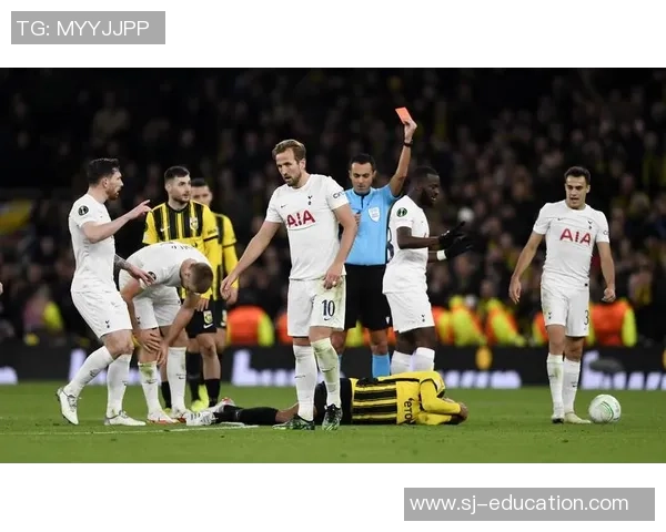 欧联杯热刺与皇马激战成平局帽子戏法瞬间点燃全场气氛战术分析揭秘