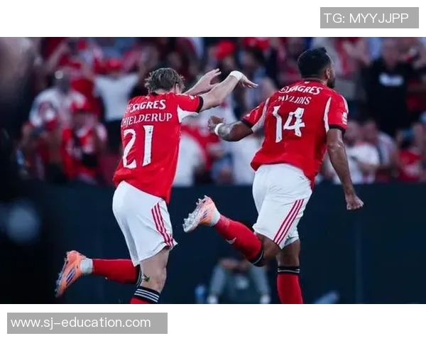 西甲经典对决曼联惊险逆转本菲卡上演历史冷门之战