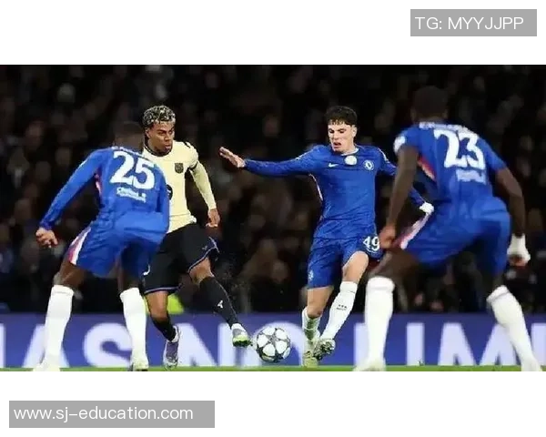 切尔西与里昂激战成平局红牌事件引发全场热议与转会传闻