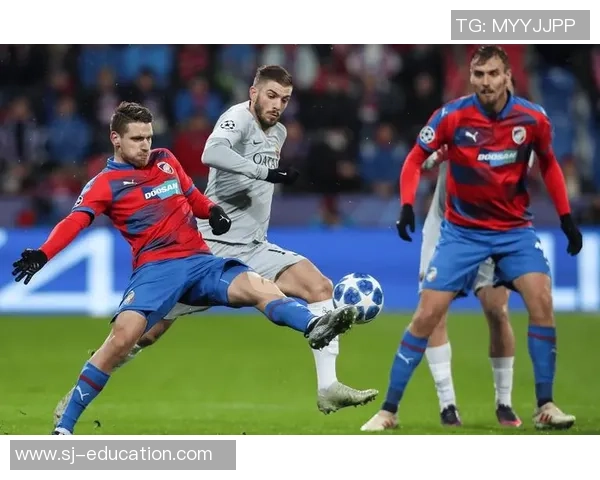 欧冠惊天逆转本菲卡在红牌风波中力克多特蒙德创造历史冷门 欧冠惊天逆转本菲卡在红牌风波中力克多特蒙德创造历史冷门