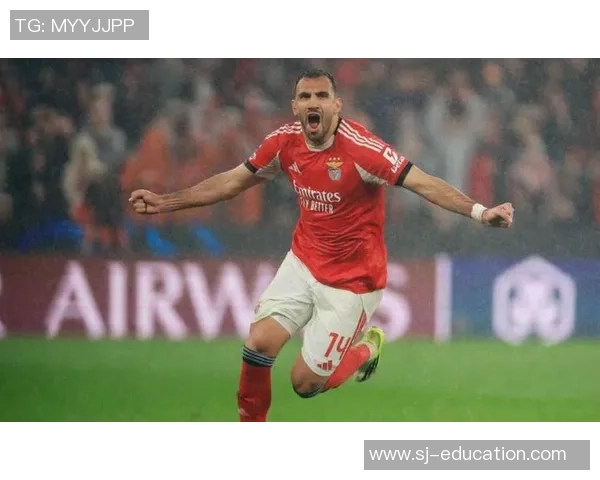 中超精彩对决皇马逆转本菲卡战术解析引发全场热议 中超精彩对决皇马逆转本菲卡战术解析引发全场热议