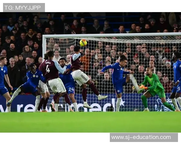 切尔西在欧冠大战中以6比2击败多特蒙德帽子戏法引爆全场激情