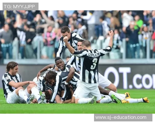 意甲经典对决AC米兰逆转尤文图斯上演帽子戏法震撼全场