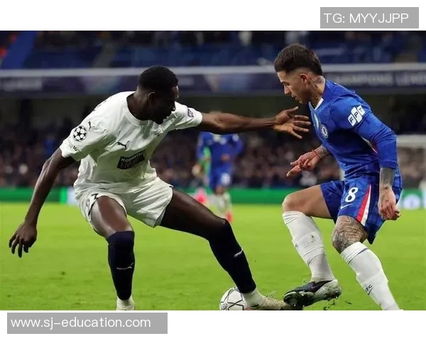 英超精彩对决：里昂与切尔西战成平局绝杀瞬间引发全场热烈反响