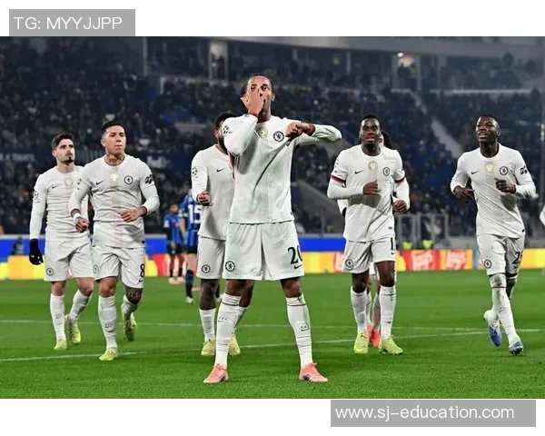 国米逆转拜仁3-2绝杀时刻全场沸腾数据分析精彩瞬间