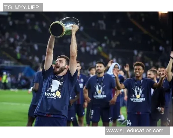 热刺逆袭巴黎圣日耳曼6-2晋级国王杯补时绝杀引爆全场激情 热刺逆袭巴黎圣日耳曼6-2晋级国王杯补时绝杀引爆全场激情