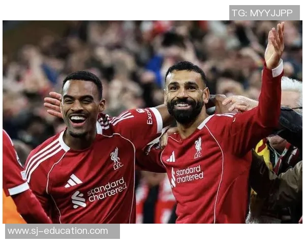 利物浦逆转巴黎圣日耳曼6-2绝杀瞬间引发争议判罚全场沸腾