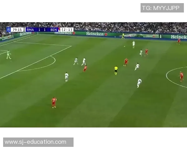 欧联杯精彩对决皇马强势击败本菲卡神扑瞬间震撼全场回顾集锦