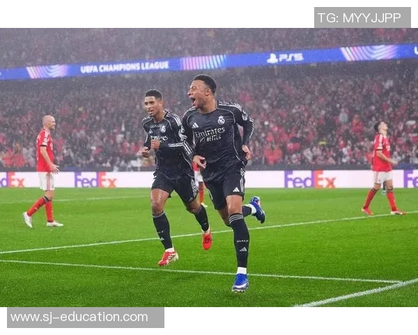 西甲焦点战皇马与马竞握手言和逆转瞬间点燃全场激情 西甲焦点战皇马与马竞握手言和逆转瞬间点燃全场激情